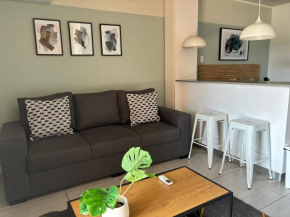 Coral Point Executive studio Apartment